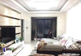 市中心 长虹国际城大润发旁 精装套二 房东自住首租 拎包入住 - 绵阳28生活网 mianyang.28life.com